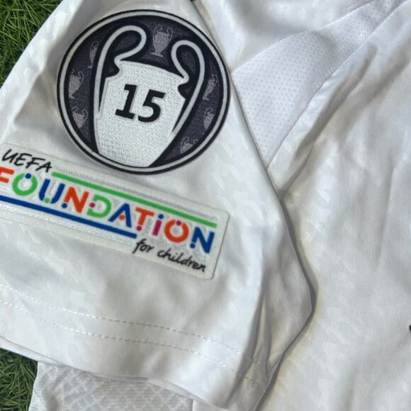 Bellingham Real Madrid jersey - Picture 4 of 4